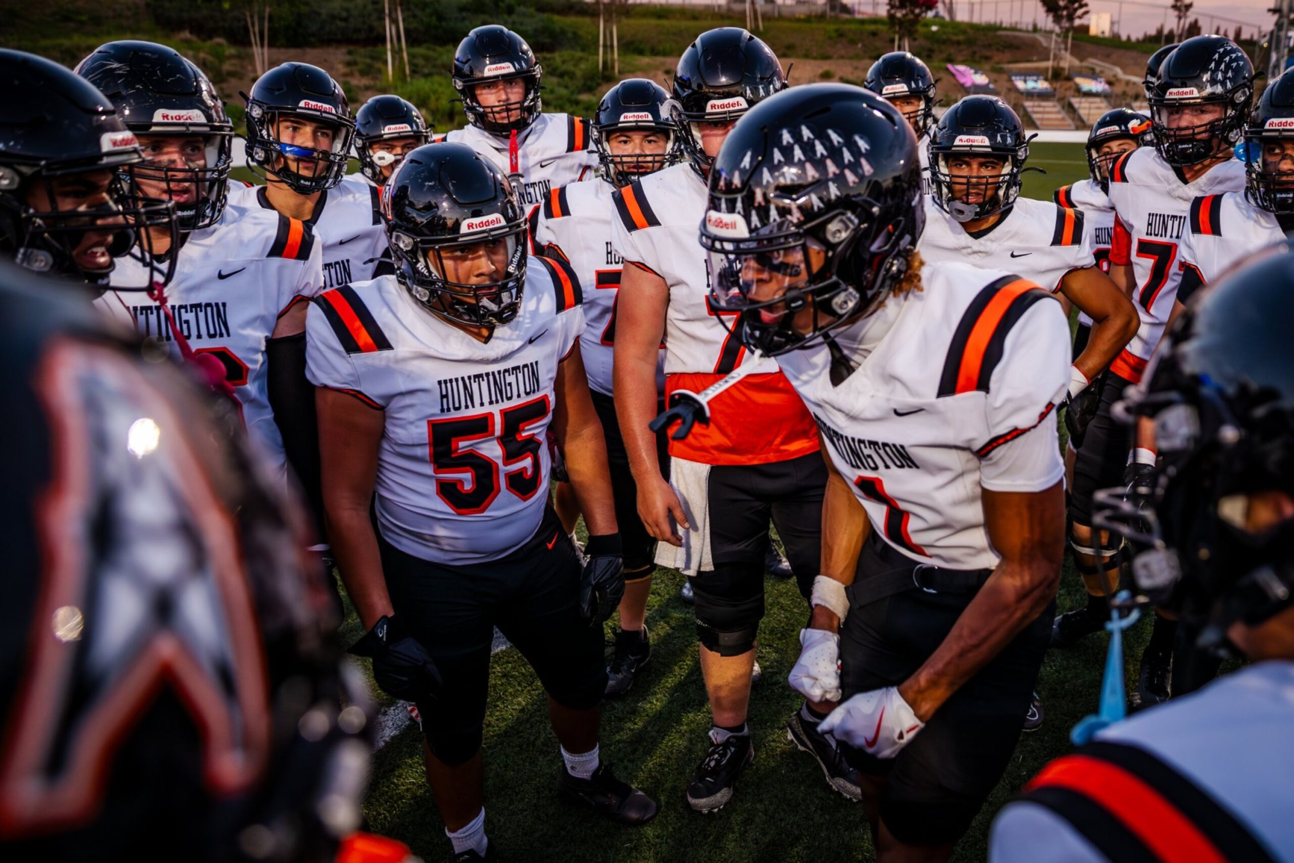 HB v Habra 2025 huddle